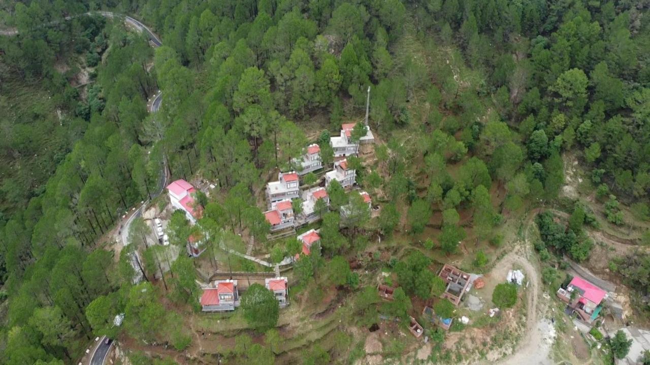 Blusalzz Escapade Resort Лансдаун Экстерьер фото