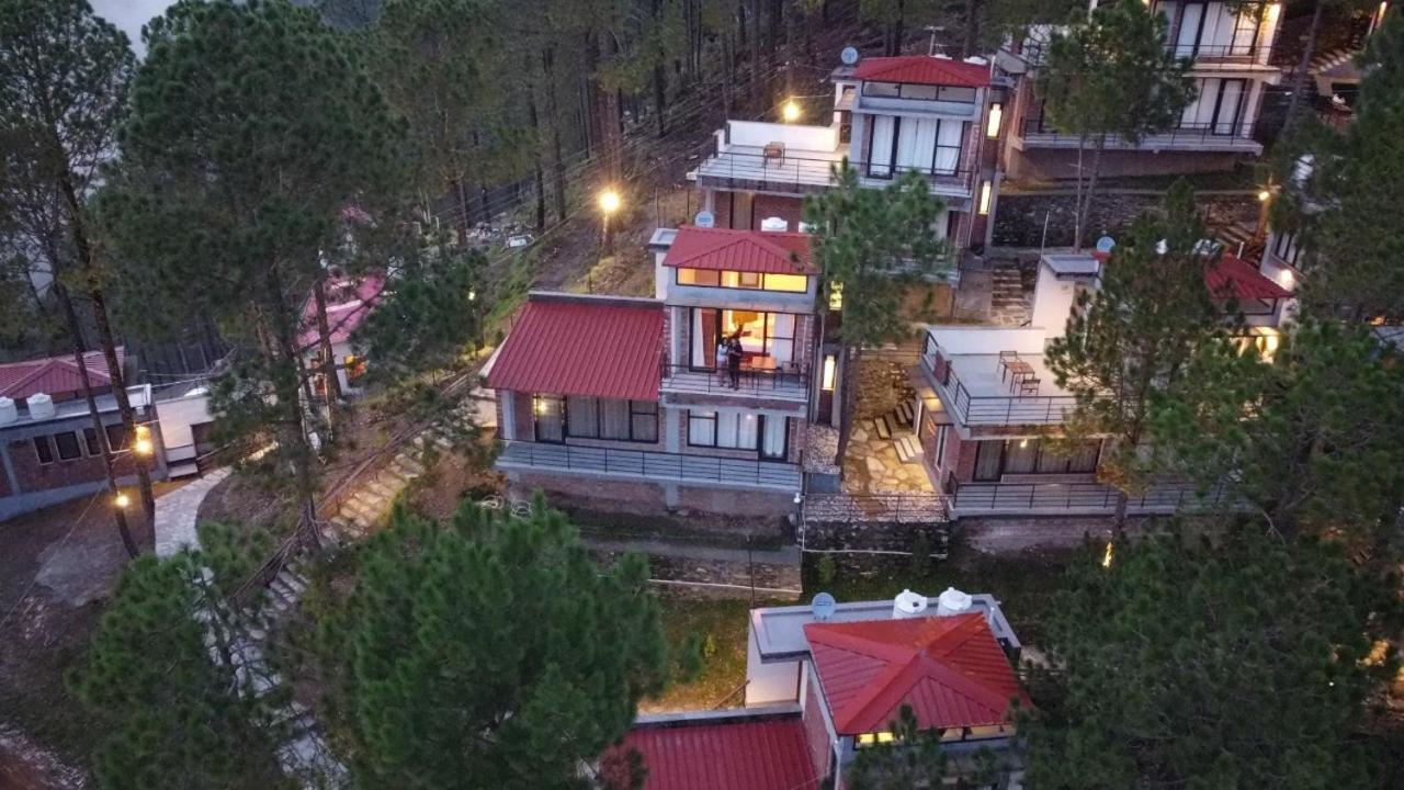 Blusalzz Escapade Resort Лансдаун Экстерьер фото